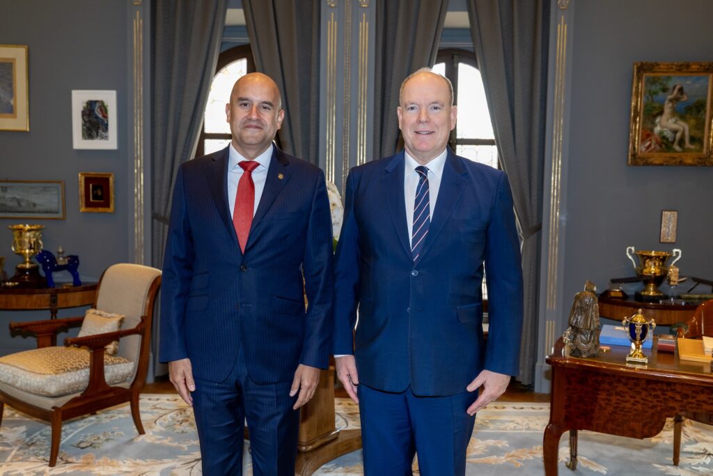 S.A.S. il Principe Albert II con Lucas Philippe Presidente di Interpol