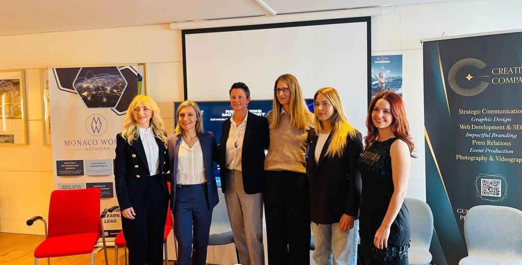 Da destra: Valentina Colman, Nera Martì, Cara Pelchen, Ellie Norman, Julia Pallé, Anastasia Lutcenko