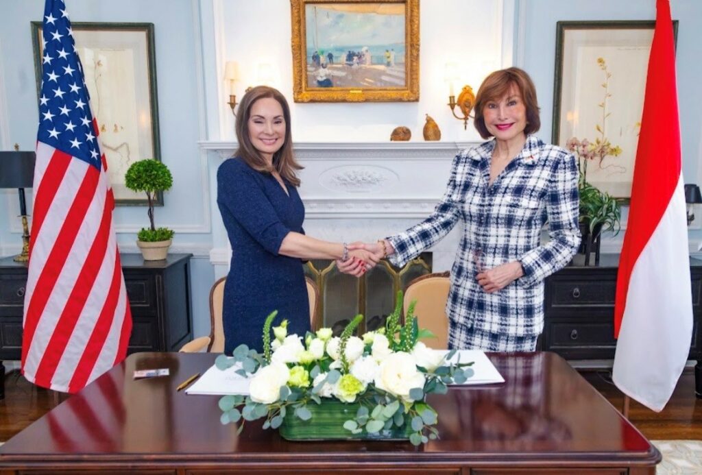Il Principato di Monaco firma a Washington un accordo con America250 per partecipare alle celebrazioni del 250° anniversario degli Stati Uniti.