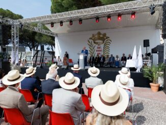 Sabato 13 e domenica 14 giugno Piazza di Palazzo ospita la 7ª Rencontre des Sites Historiques Grimaldi con spettacoli, tradizioni e un grande show di luci.