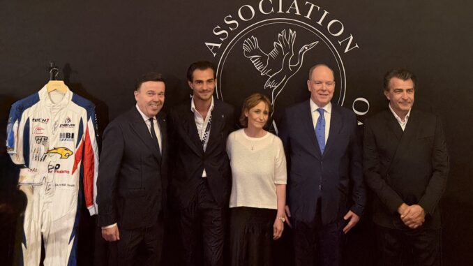 Salla Belle Epoque all'Hermitage affollatissima per la vendita all'asta di beneficenza a favore dell'associazione "Antoine Alléno" in presenza di S.A.S. il Principe Alberto II.