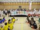 Allo spazio Saint-Antoine di Monaco, 430 alunni hanno celebrato sport, amicizia e spirito olimpico insieme al Principe Alberto II.