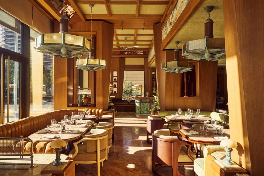 Il ristorante Marlow a Mareterra entra nell'élite mondiale del design e dell'ospitalità grazie al prestigioso Prix Versailles 2026. Il inserito nella lista dei Più bei ristoranti del mondo