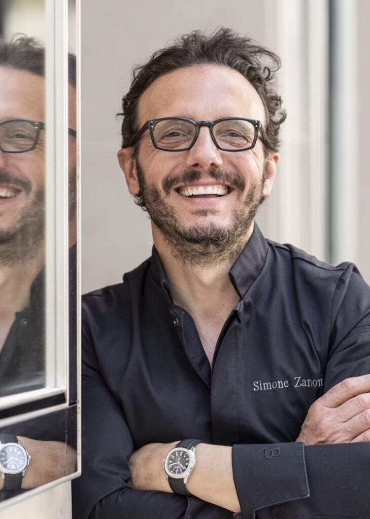 Dal 12 giugno al 13 settembre, lo chef Simone Zanoni porta a La Vigie  del monte-Carlo Beach una cucina italiana raffinata tra mare e prodotti d'eccellenza.