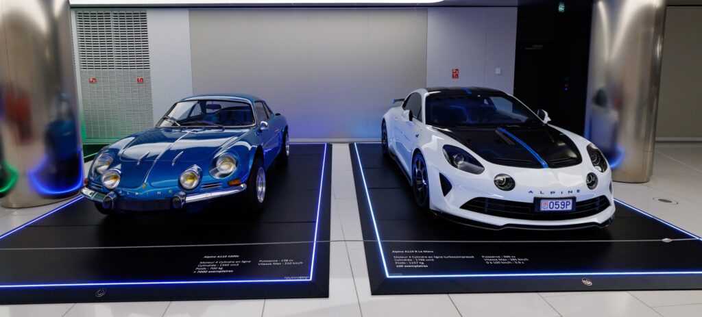 Due magnifiche Alpine in mostra a Monaco