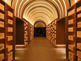 Il Best of Award of Excellence 2026 celebra una delle più straordinarie collezioni enologiche al mondo: le cantine dell'Hotel de Paris di Monaco.