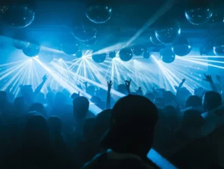 Dal 31 luglio nuove regole a Monaco per discoteche, ristoranti e locali pubblici. Vietate fiamme libere e dispositivi che possano provocare incendi.
