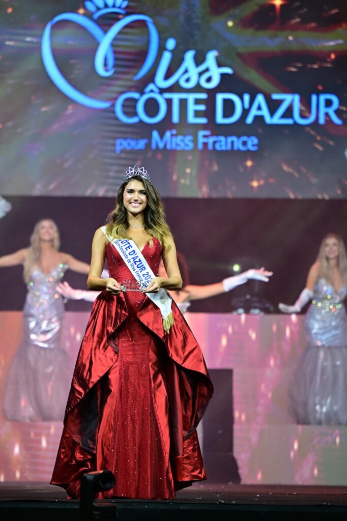 Luna Maiolino Miss costa azzurra 2025 vestita da AMC Haute Couture