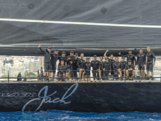 Il Maxi 100 dello Yacht Club de Monaco, Black Jack 100, domina la Palermo-Montecarlo. Per Remon Vos e Tristan Le Brun arriva il 4° successo consecutivo.