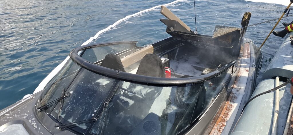 Incendio nel Porto di Hercule a Monaco: in fiamme un tender di 12 metri
