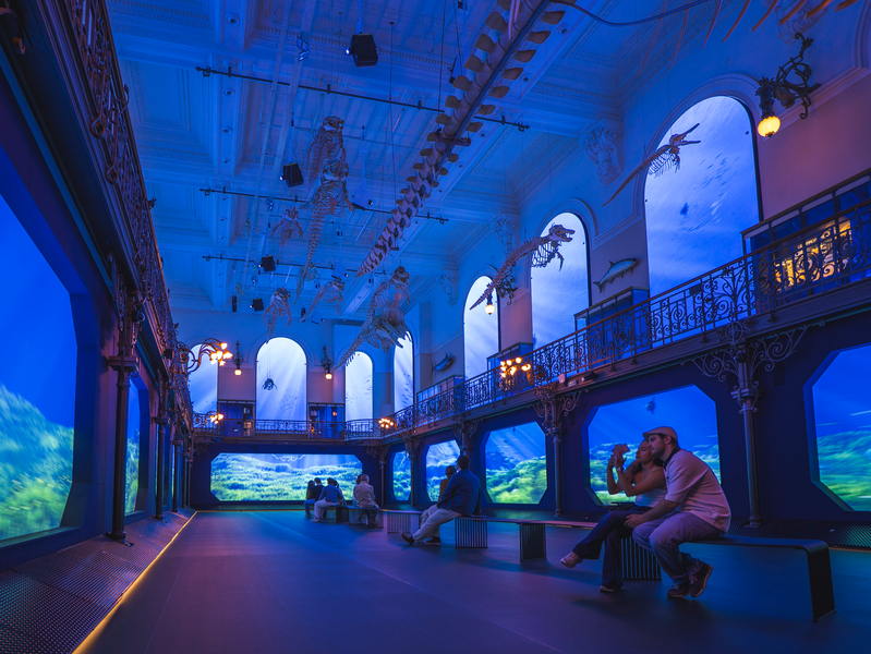 L'esposizione del Museo Oceanografico di Monaco supera il milione di visitatori in 17 mesi e diventa un simbolo della sensibilizzazione ambientale.