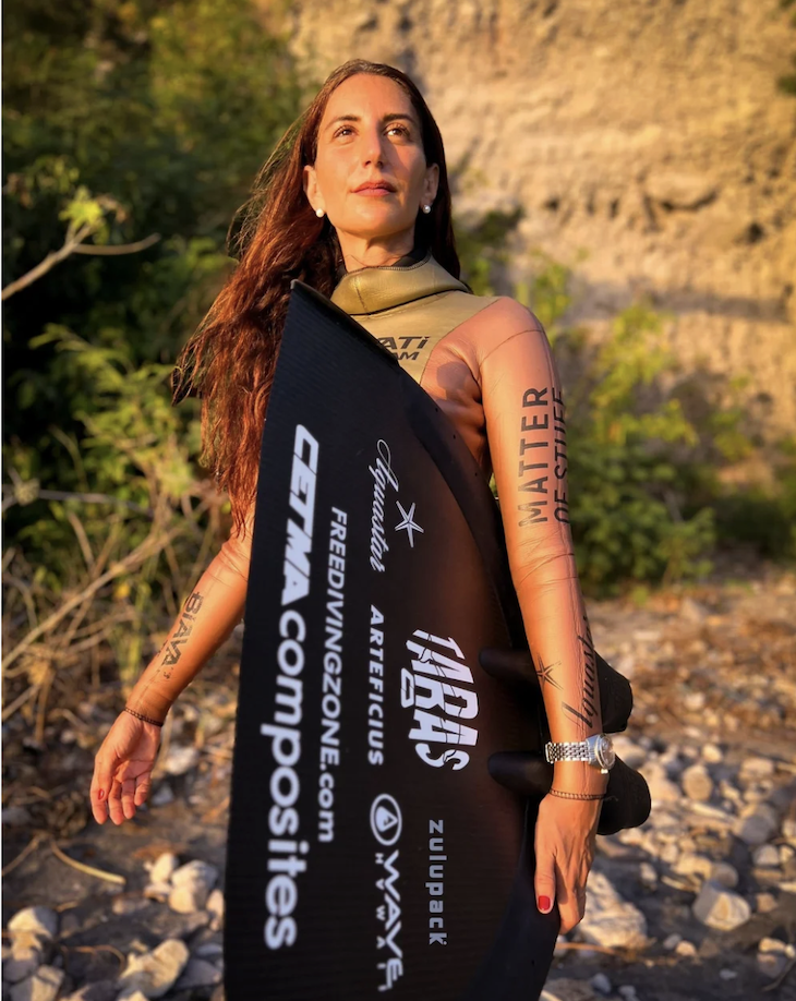 Il 16 settembre la campionessa di apnea e primatista mondiale Simona Auteri, racconterà al Monaco Women Network come affrontare paura, stress e grandi sfide.