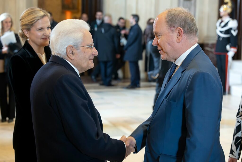 Il Presidente della Repubblica Sergio Mattarella con S.A.S. il Principe Alberto II di Monaco, in occasione della cerimonia di presentazione dei membri del Comitato Olimpico Internazionale,