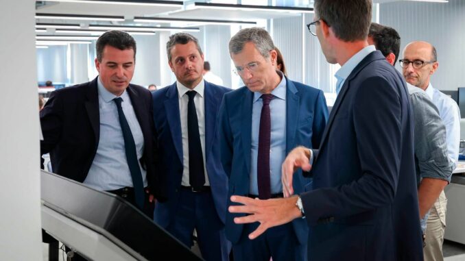 La DITN diventa Délégation Interministérielle au Numérique (DIN). Tre direzioni operative e una nuova strategia per l'intelligenza artificiale nell'Amministrazione, dirette da Pascal Rouison.