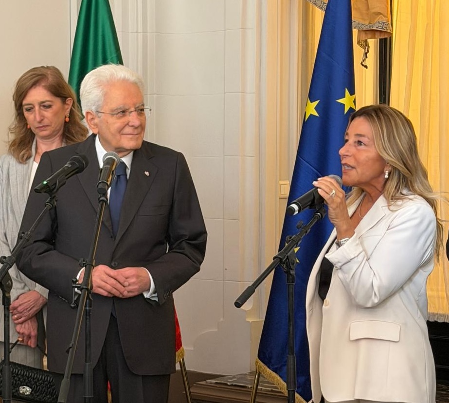 L'Ambasciatore Manuela Ruosi ha introdotto il Presidente della Repubblica Sergio Mattarella, ft.©WSM Agency