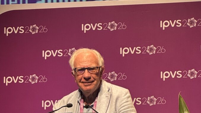 Al Congresso mondiale IPVS di Atene, il professor Franco Borruto presenta davanti a circa 2.000 delegati le nuove frontiere dello screening.